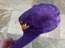 Load image into Gallery viewer, Vintage Washington Huskies Sports Specialties Script College Hat