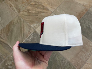 Vintage Minnesota Twins New Era Fitted Pro Baseball Hat, Size 6 7/8