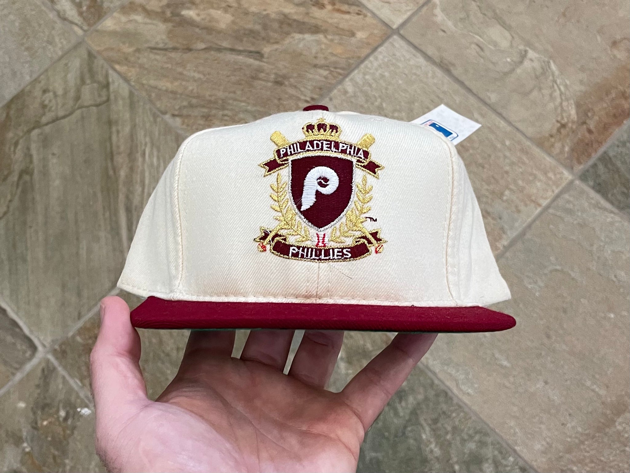 American needle online phillies hat