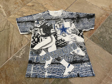 Load image into Gallery viewer, Vintage Dallas Cowboys Warfield’s Football TShirt, Size Large
