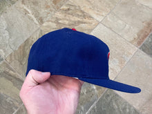Load image into Gallery viewer, Vintage Chicago Cubs Sports Specialties Pro Fitted Baseball Hat, Size 7 1/2