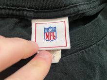 Load image into Gallery viewer, Vintage Philadelphia Eagles NFL Football TShirt, Size Large