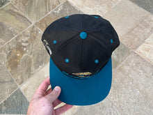 Load image into Gallery viewer, Vintage Jacksonville Jaguars Logo 7 Snapback Football Hat