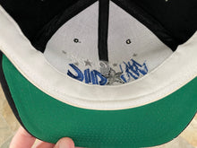 Load image into Gallery viewer, Vintage Orlando Magic Starter Snapback Basketball Hat