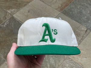 Vintage Oakland Athletics American Needle Pro Fitted Baseball Hat, Size 7