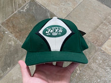 Load image into Gallery viewer, Vintage New York Jets Starter Strapback Football Hat