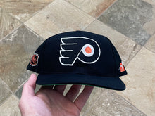 Load image into Gallery viewer, Vintage Philadelphia Flyers Sports Specialties Plain Logo Snapback Hockey Hat
