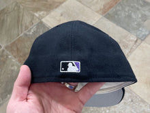 Load image into Gallery viewer, Vintage Tampa Bay Devil Rays Pro Fitted Baseball Hat, Size 7