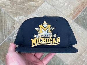 Vintage Michigan Wolverines Starter Snapback College Hat
