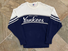 Load image into Gallery viewer, Vintage New York Yankees Cliff Engle Sweater Baseball Sweatshirt, Size Medium
