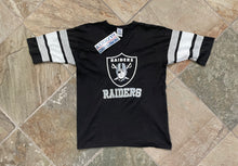 Load image into Gallery viewer, Vintage Los Angeles Raiders Logo 7 Football TShirt, Size Medium