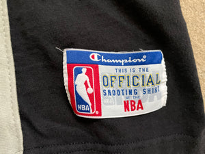 Vintage New York Knicks Champion Shooting Basketball TShirt, Size Large