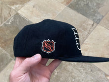 Load image into Gallery viewer, Vintage Philadelphia Flyers Sports Specialties Plain Logo Snapback Hockey Hat
