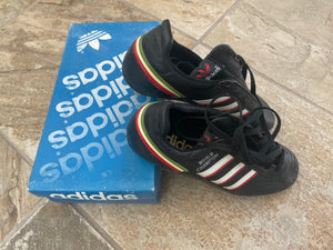 Vintage Adidas World Champion Soccer Football Cleats, Size 8.5 ###