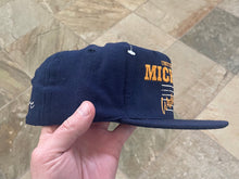 Load image into Gallery viewer, Vintage Michigan Wolverines Signature Bar Snapback College Hat