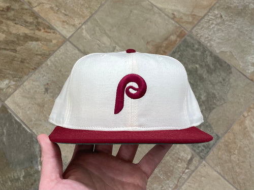 Vintage Philadelphia Phillies New Era Fitted Pro Baseball Hat, Size 7 3/8