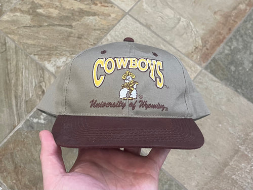 Vintage Wyoming Cowboys Youngan Snapback College Hat