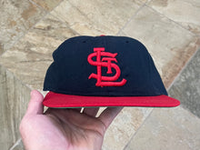 Load image into Gallery viewer, Vintage St. Louis Cardinals Roman Pro Fitted Baseball Hat, Size 7