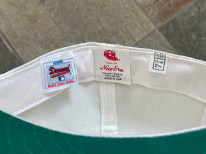 Vintage Philadelphia Phillies New Era Fitted Pro Baseball Hat, Size 7 3/8