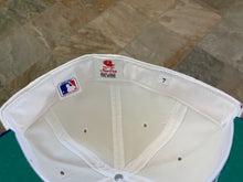 Load image into Gallery viewer, Vintage Los Angeles Dodgers New Era Fitted Pro Baseball Hat, Size 7