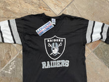 Load image into Gallery viewer, Vintage Los Angeles Raiders Logo 7 Football TShirt, Size Medium