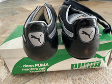 Load image into Gallery viewer, Vintage Puma Pele 10 Soccer Football Cleats, Boots, Shoes, Size 9 ###