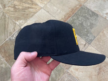 Load image into Gallery viewer, Vintage Pittsburgh Pirates New Era Fitted Pro Baseball Hat, Size 7 5/8