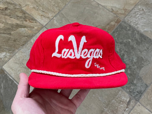 Vintage UNLV Runnin’ Rebels Universal Corduroy Snapback College Hat